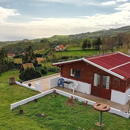 Quinta Primas Semesterbostad Lomba (Flores)